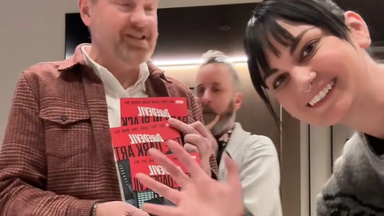 Chip Zdarsky, Charles Soule & Stephanie Phillips Marvel Retreat TikTok Chip Zdarsky, Charles Soule & Stephanie Phillips Marvel Retreat TikTok