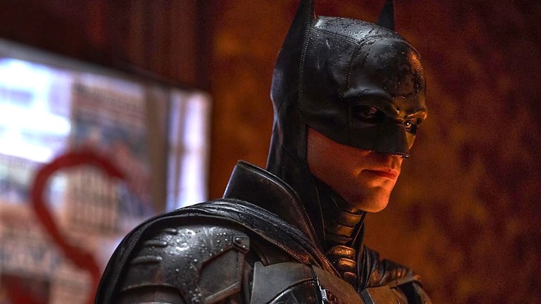 5 The Batman Universe Characters Who Deserve Their Own Spinoff 5 The Batman Universe Characters Who Deserve Their Own Spinoff