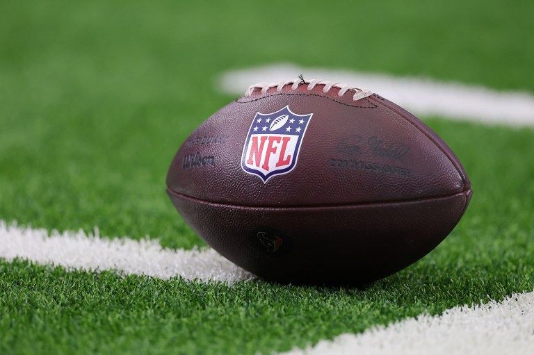 NFL Responds To TV Broadcaster Gripes, Shared By Donald Trump, About Games Shifting To Streaming NFL Responds To TV Broadcaster Gripes, Shared By Donald Trump, About Games Shifting To Streaming