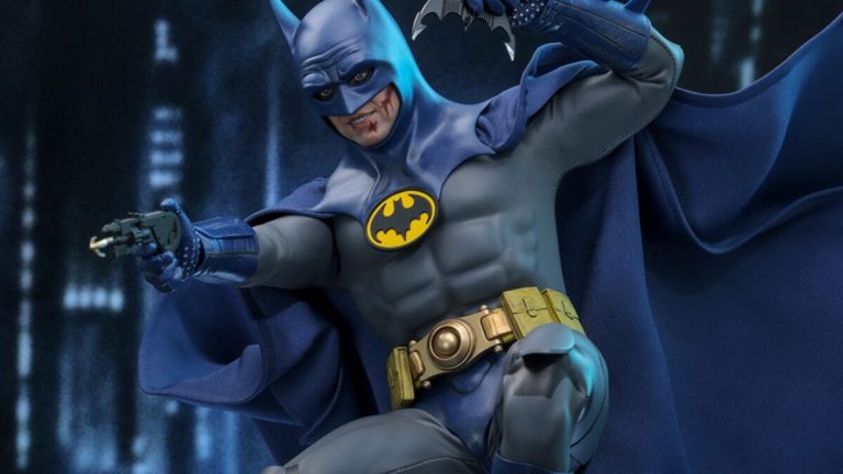 Why Does This Michael Keaton Batman Figure Look Like That? Why Does This Michael Keaton Batman Figure Look Like That?