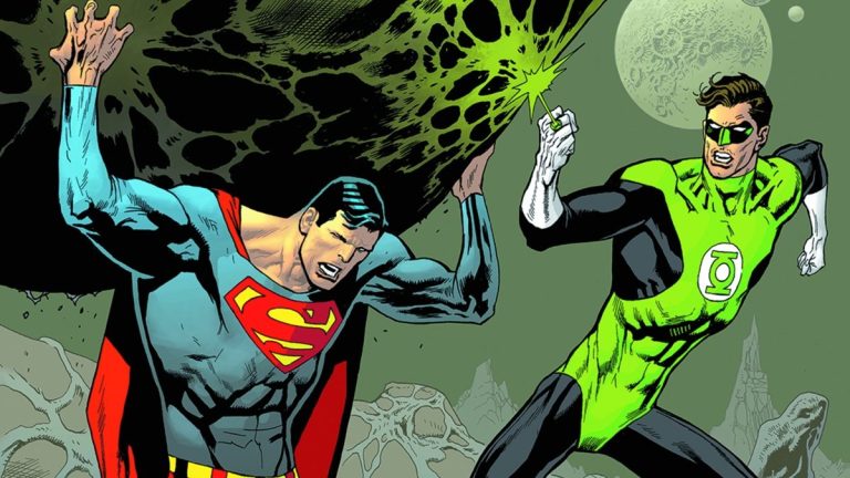 James Gunn Thinks Green Lantern Could Beat Superman James Gunn Thinks Green Lantern Could Beat Superman