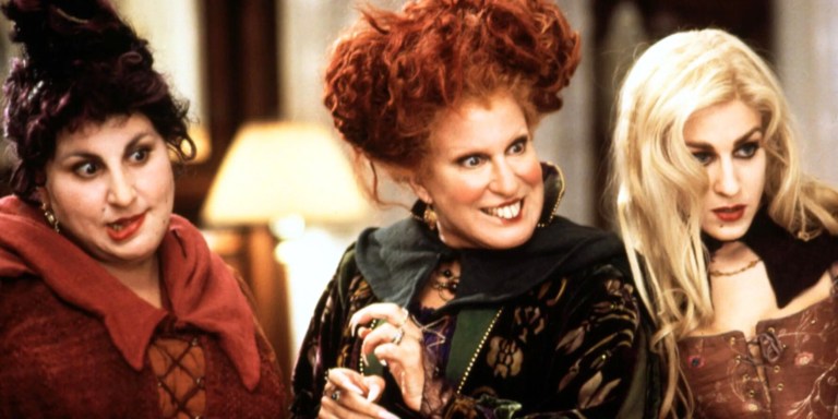 Thora Birch Would Love to Reprise Role as Dani Dennison in Possible Hocus Pocus 3 Thora Birch Would Love to Reprise Role as Dani Dennison in Possible Hocus Pocus 3