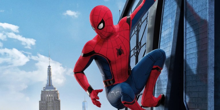 Stan Lee Says Spider-Man’s Full-Body Costume Made Him Legendary Stan Lee Says Spider-Man’s Full-Body Costume Made Him Legendary