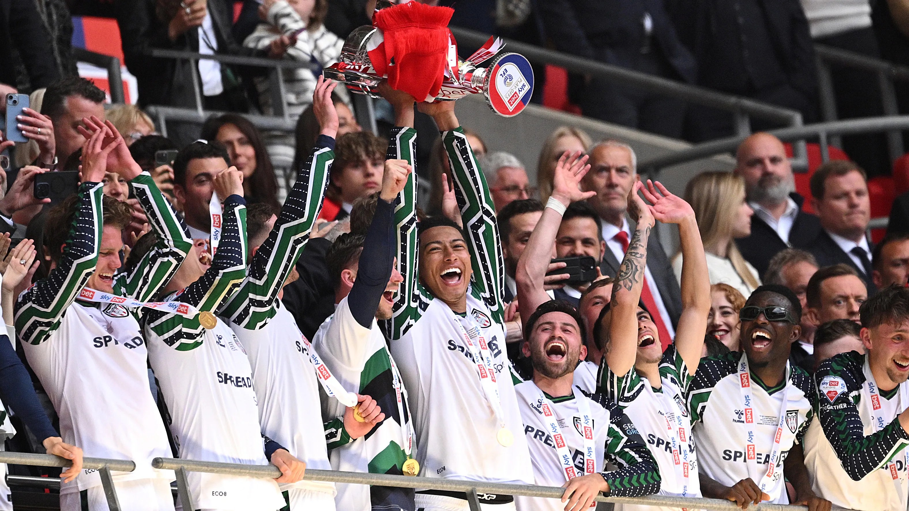 Sunderland returns to Premier League with Watson’s winner!