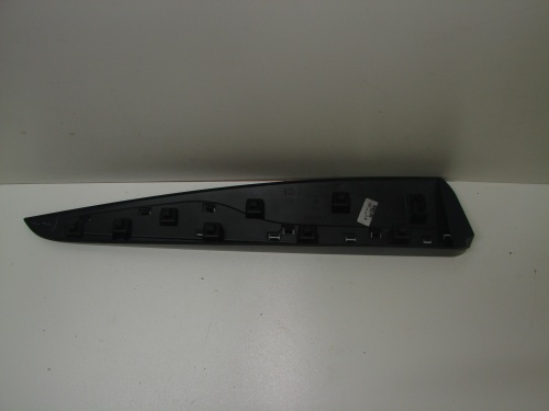 LISTA LAVYCH ZADNYCH DVERI CLIO IV HB 828772096R