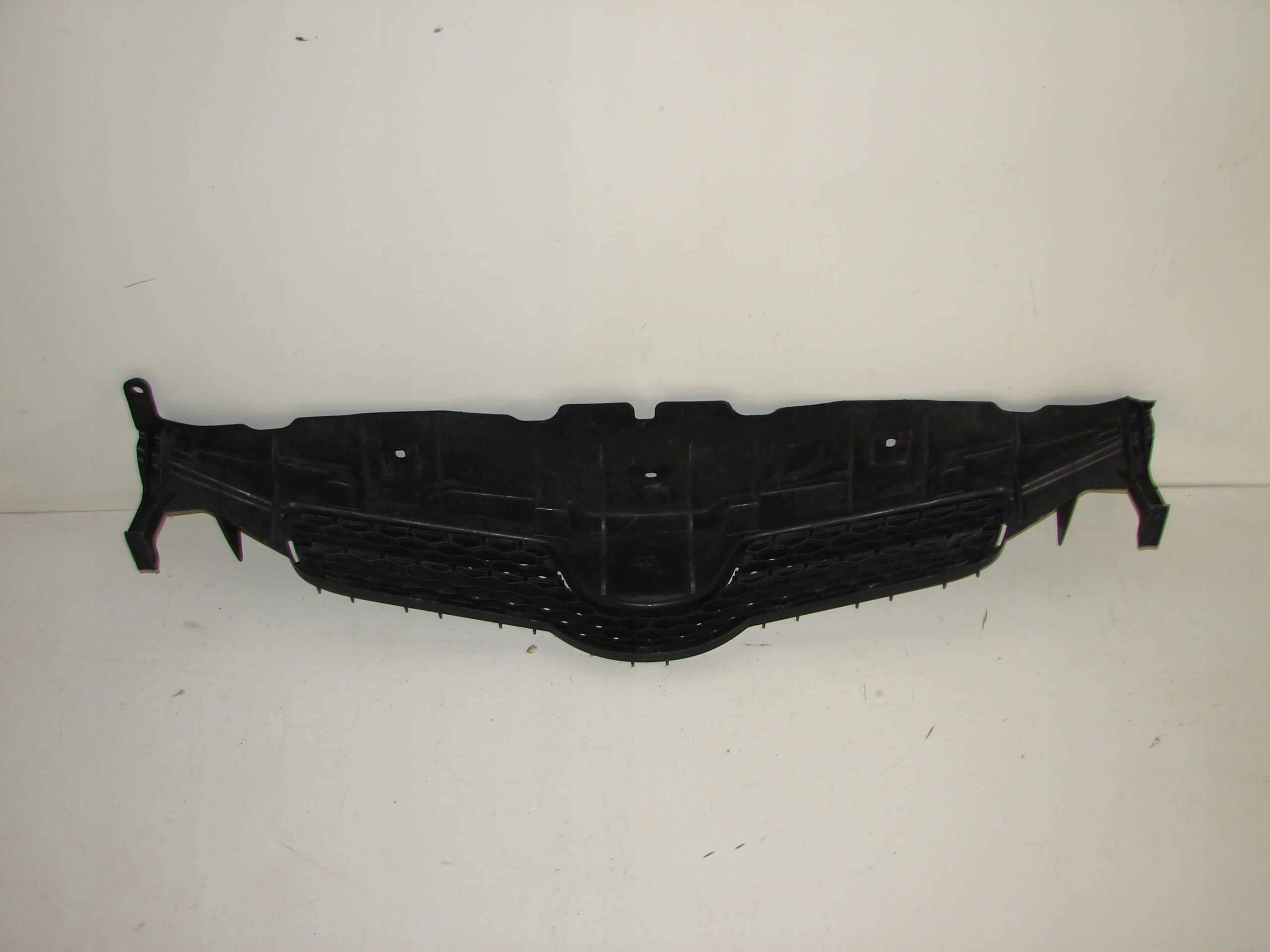 MRIEZKA LISTA TOYOTA AURIS 06-10