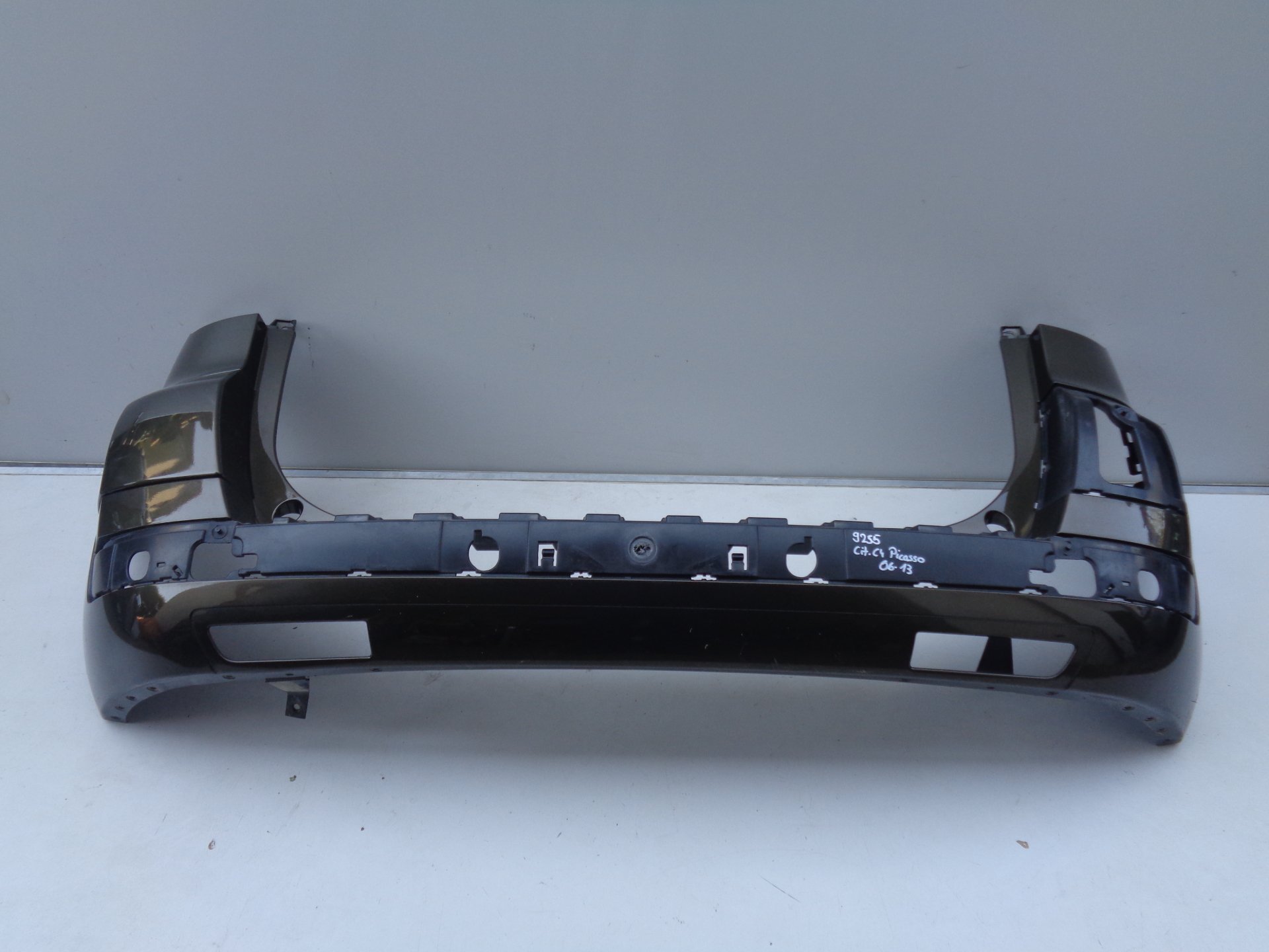 ZADNÝ NÁRAZNÍK CITROEN C4 PICASSO 06-13 NR 9255