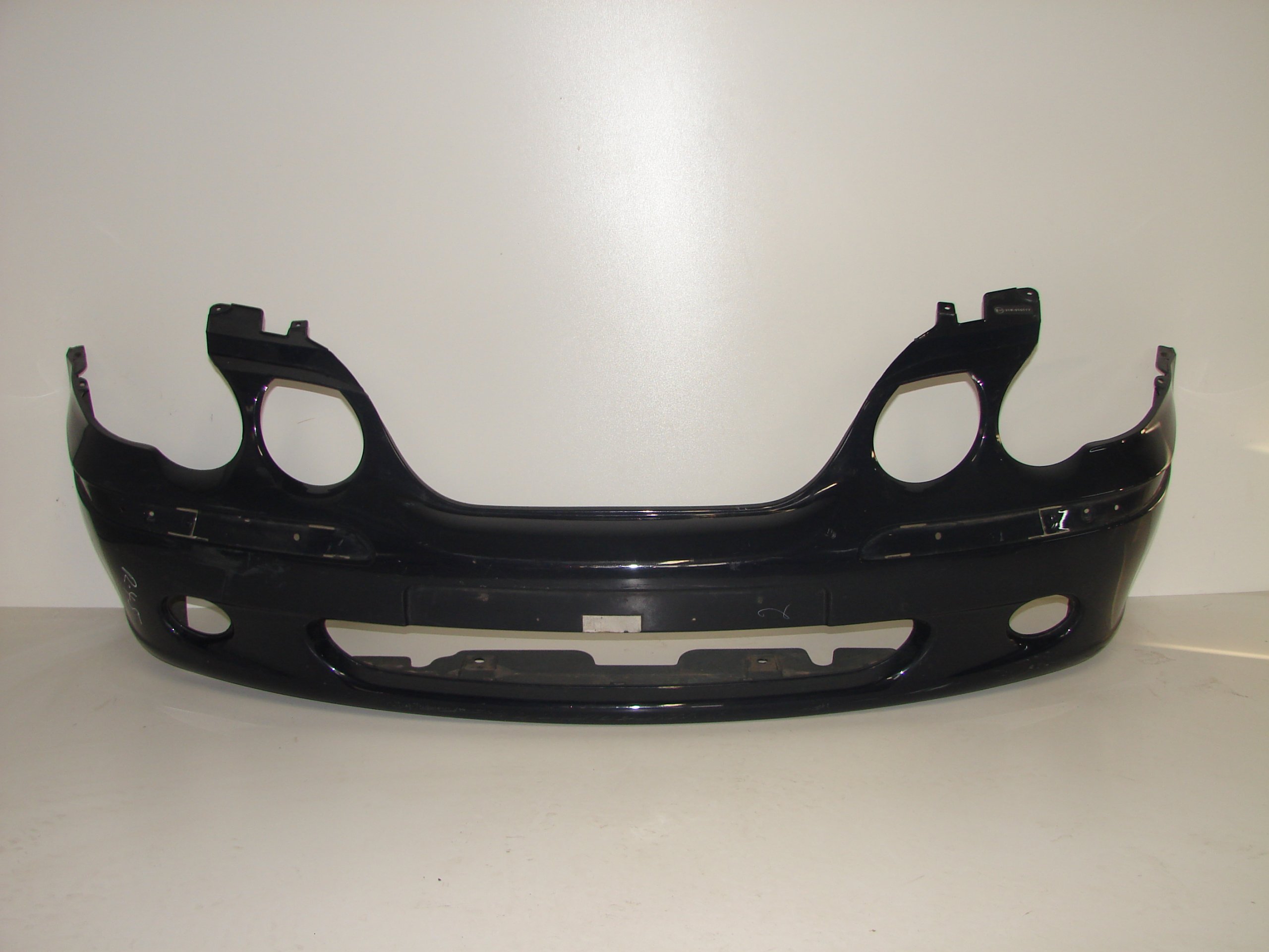 PREDNÝ NÁRAZNÍK ROVER 45 99-05