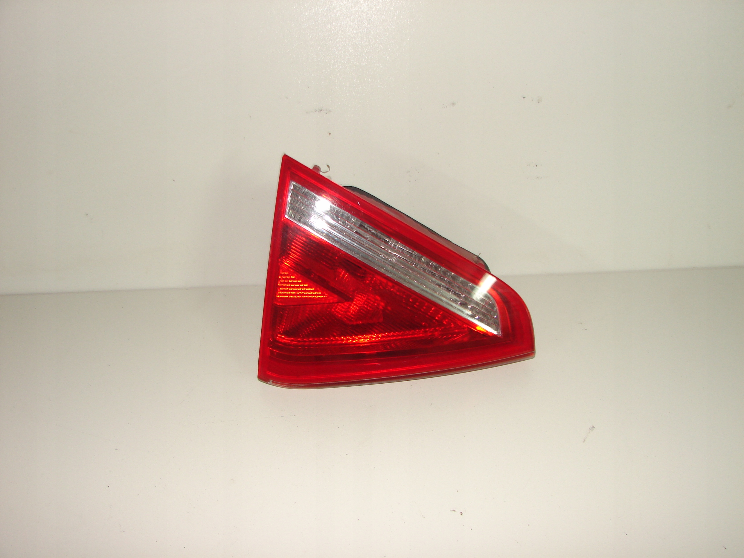 LAVE ZADNE SVETLO AUDI A5 8T 07-11 SPORTBACK