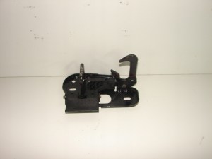 ZAMOK PREDNEJ KAPOTY VW TOURAN 03-10 ZAMOK PREDNEJ KAPOTY VW TOURAN 03-10