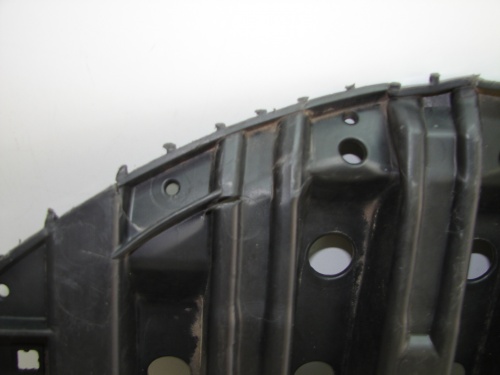 KRYT PODLAHA TOYOTA AVENSIS III 52618-0501