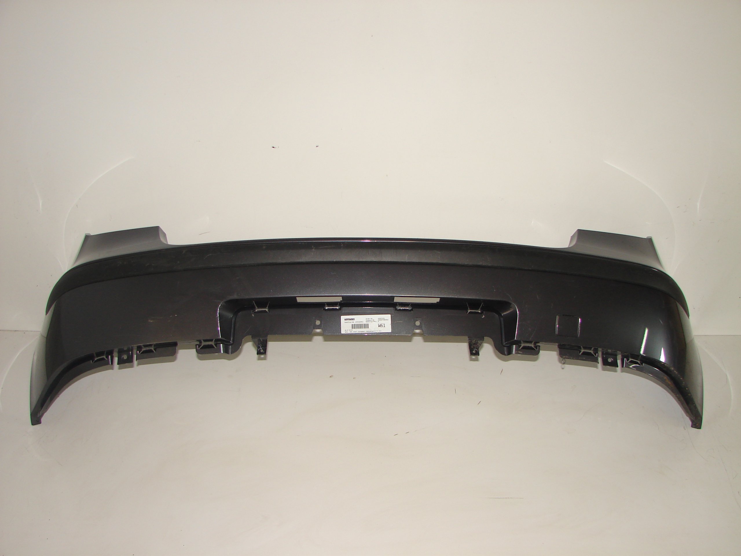 ZADNÝ NÁRAZNÍK BMW 1 E87 04-08