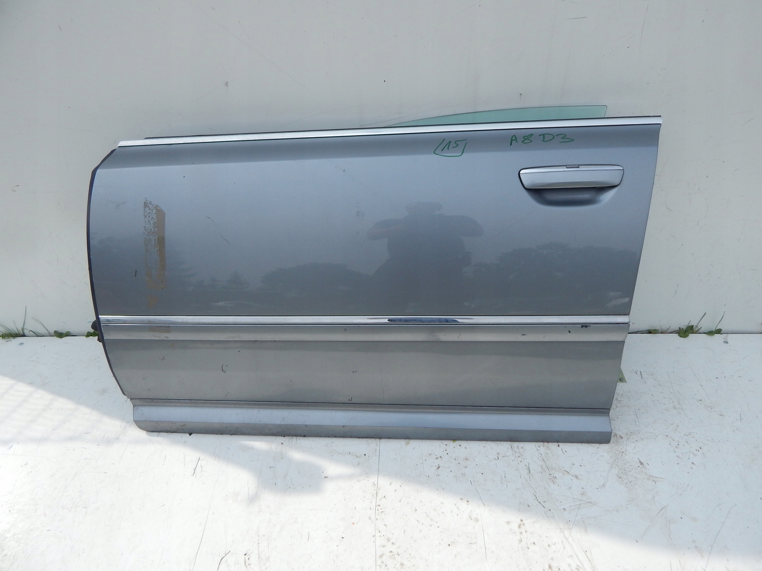 AUDI A8 D3 LAVE PREDNE DVERE