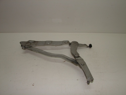 LAVY PANT ZADNEJ KAPOTY AUDI A8 D3 4E0827299H