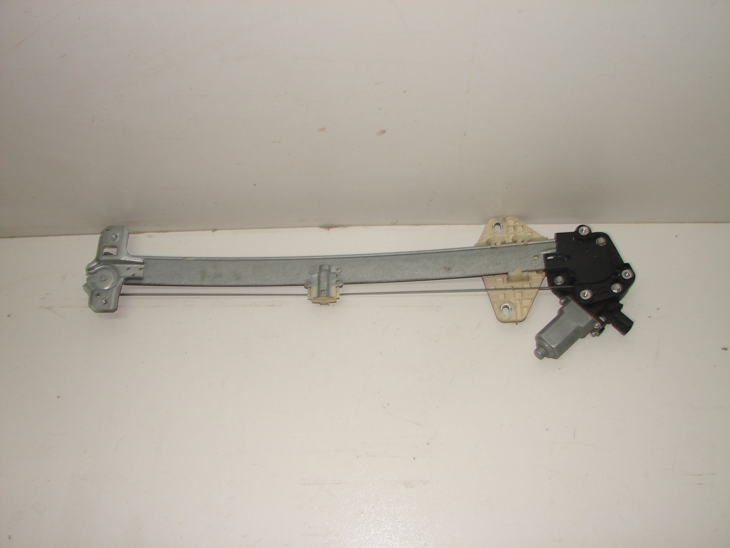PRAVE STAHOVANIE OKNA HONDA CRV 06-12