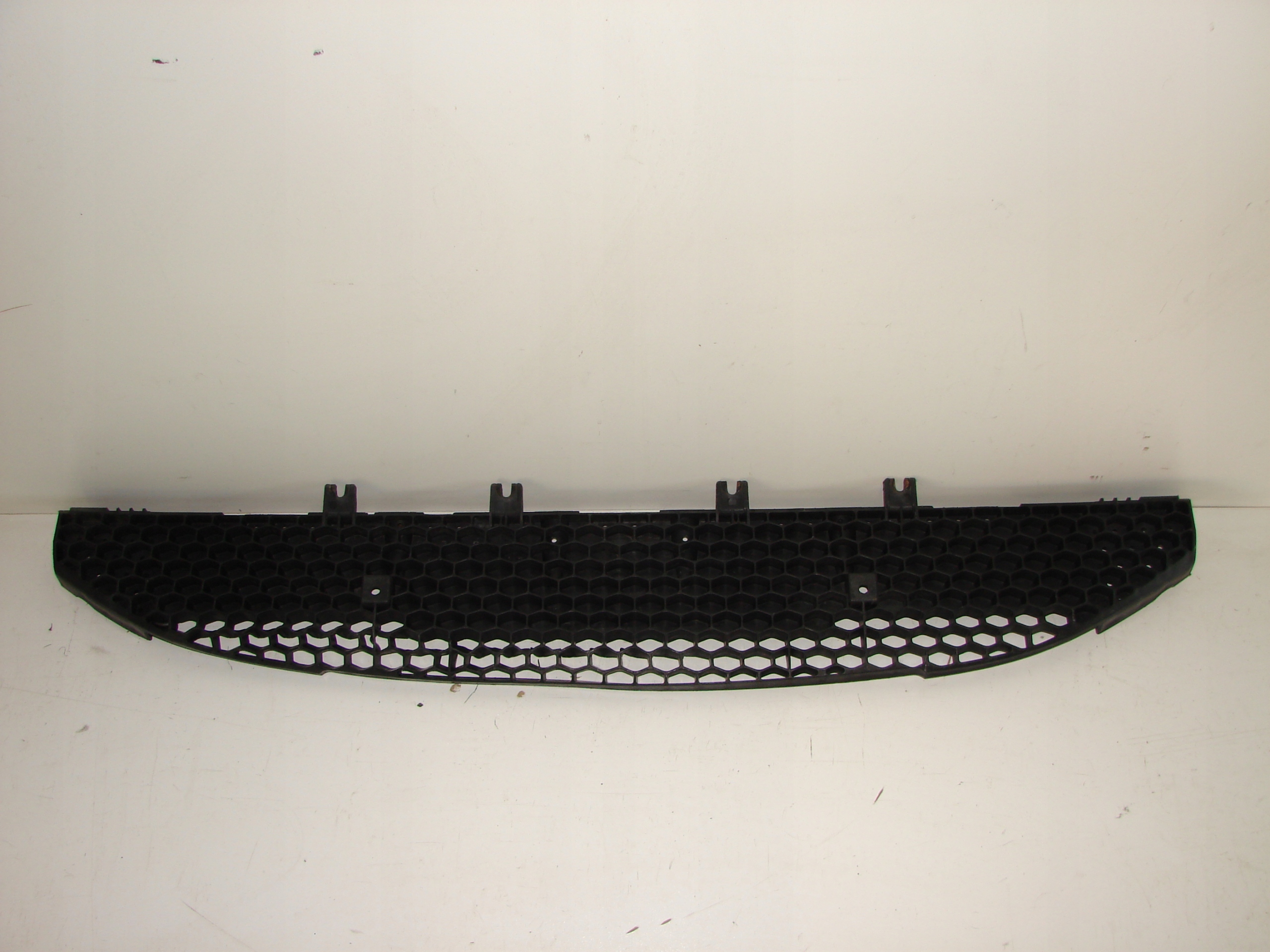 KRYT POD NARAZNIK KIA CEED 06-09