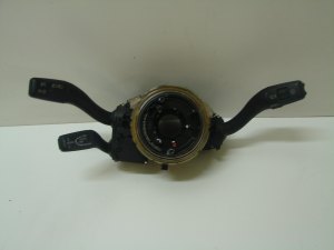 PÁČKY POD VOLANT AUDI A8 D3 4E0953549 PÁČKY POD VOLANT AUDI A8 D3 4E0953549