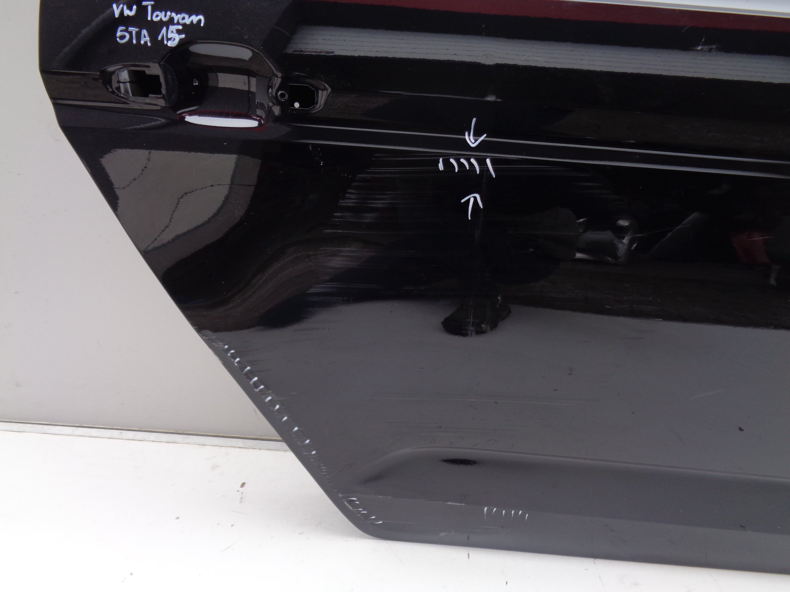 PRAVE ZADNE DVERE VW TOURAN 5TA 15- NR 11512