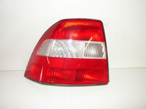 LAVE ZADNE SVETLO OPEL VECTRA B 95-99 SDN/HB LAVE ZADNE SVETLO OPEL VECTRA B 95-99 SDN/HB