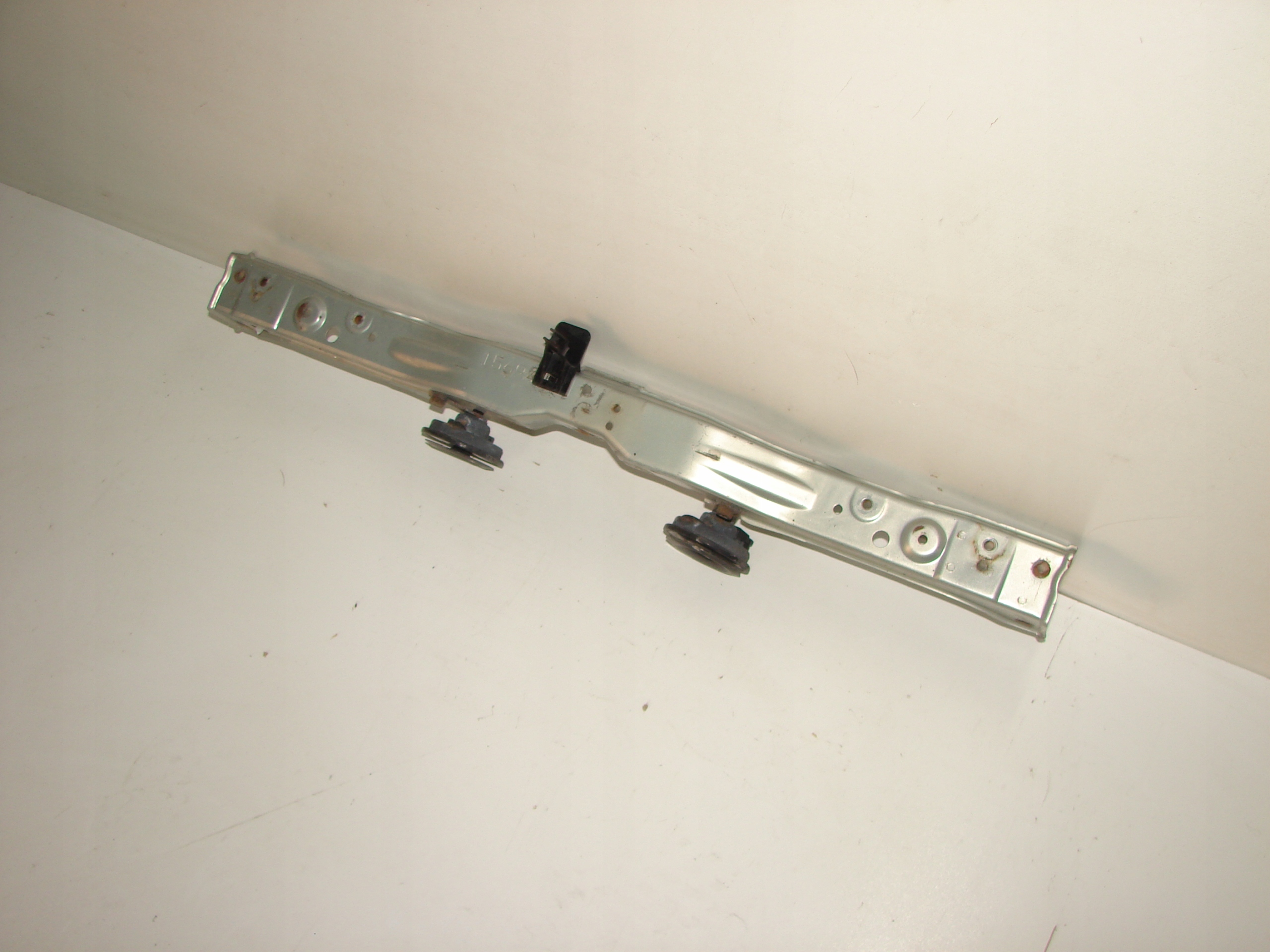 PREDNE CELO VRCHNE TOYOTA AVENSIS T25 03-06