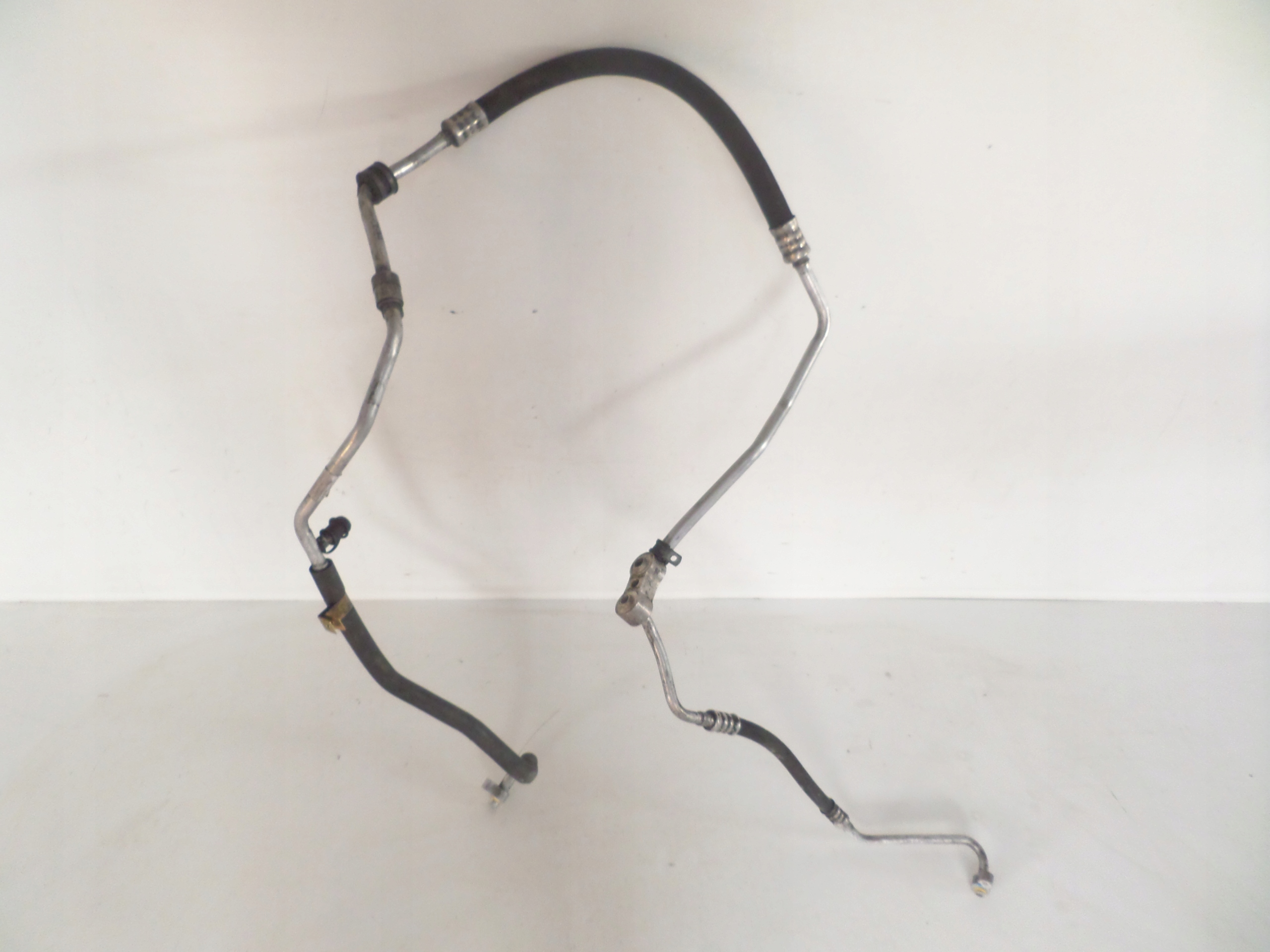 HADICA TRUBKA KLIMATIZACIE VOLVO S40 V40 95-03