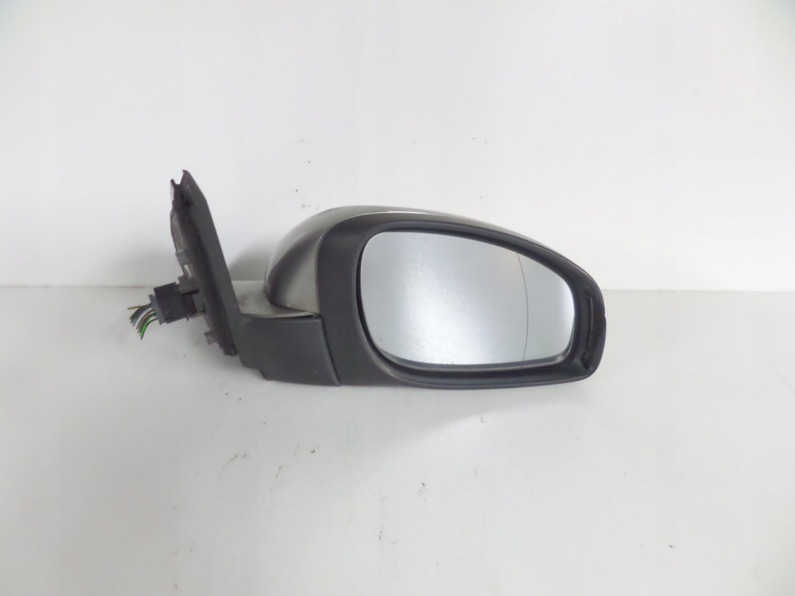 PRAVE ZRKADLO ELEKTRICKÉ OPEL VECTRA C 02-