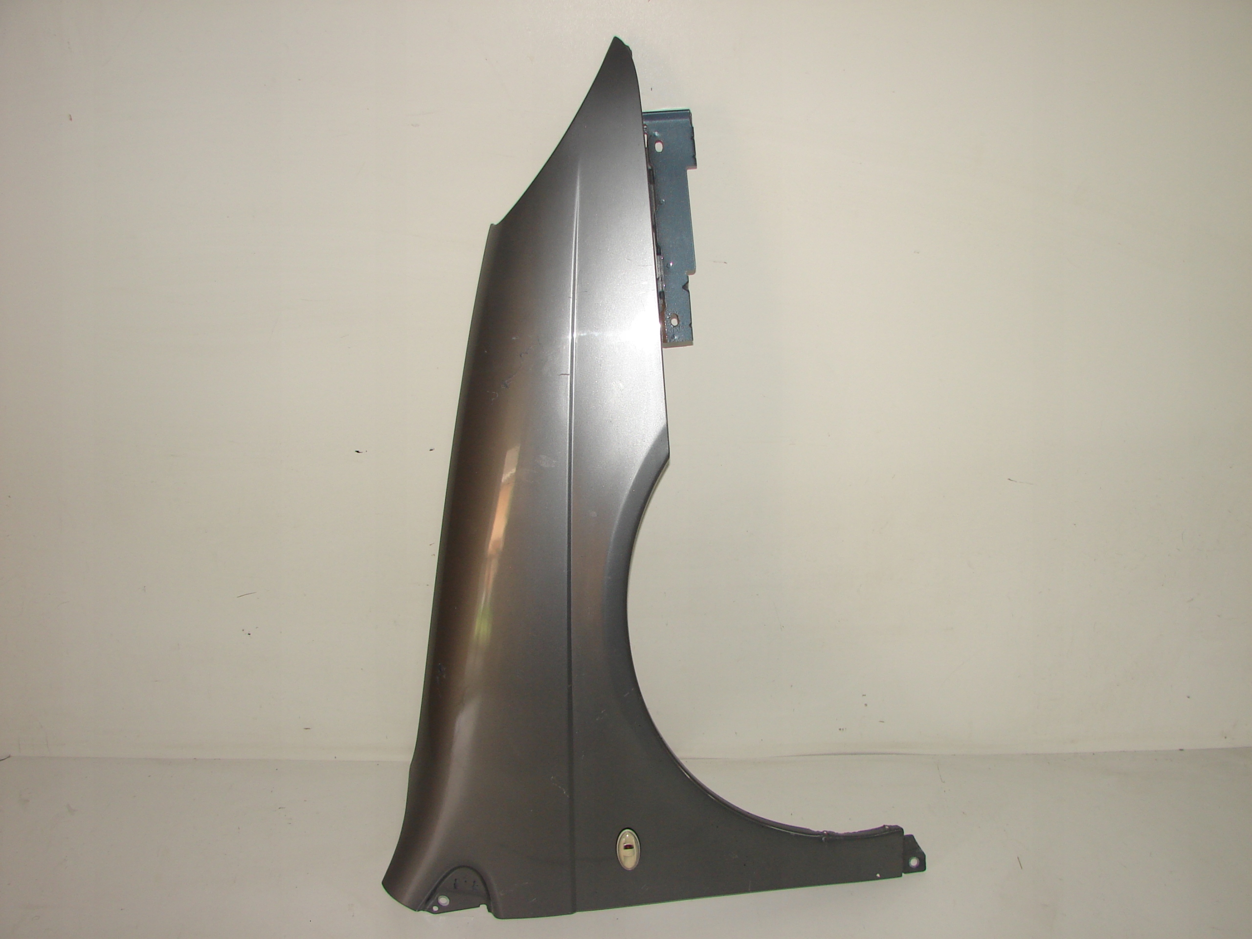 PRAVY PREDNY BLATNIK CITROEN C5 01-08