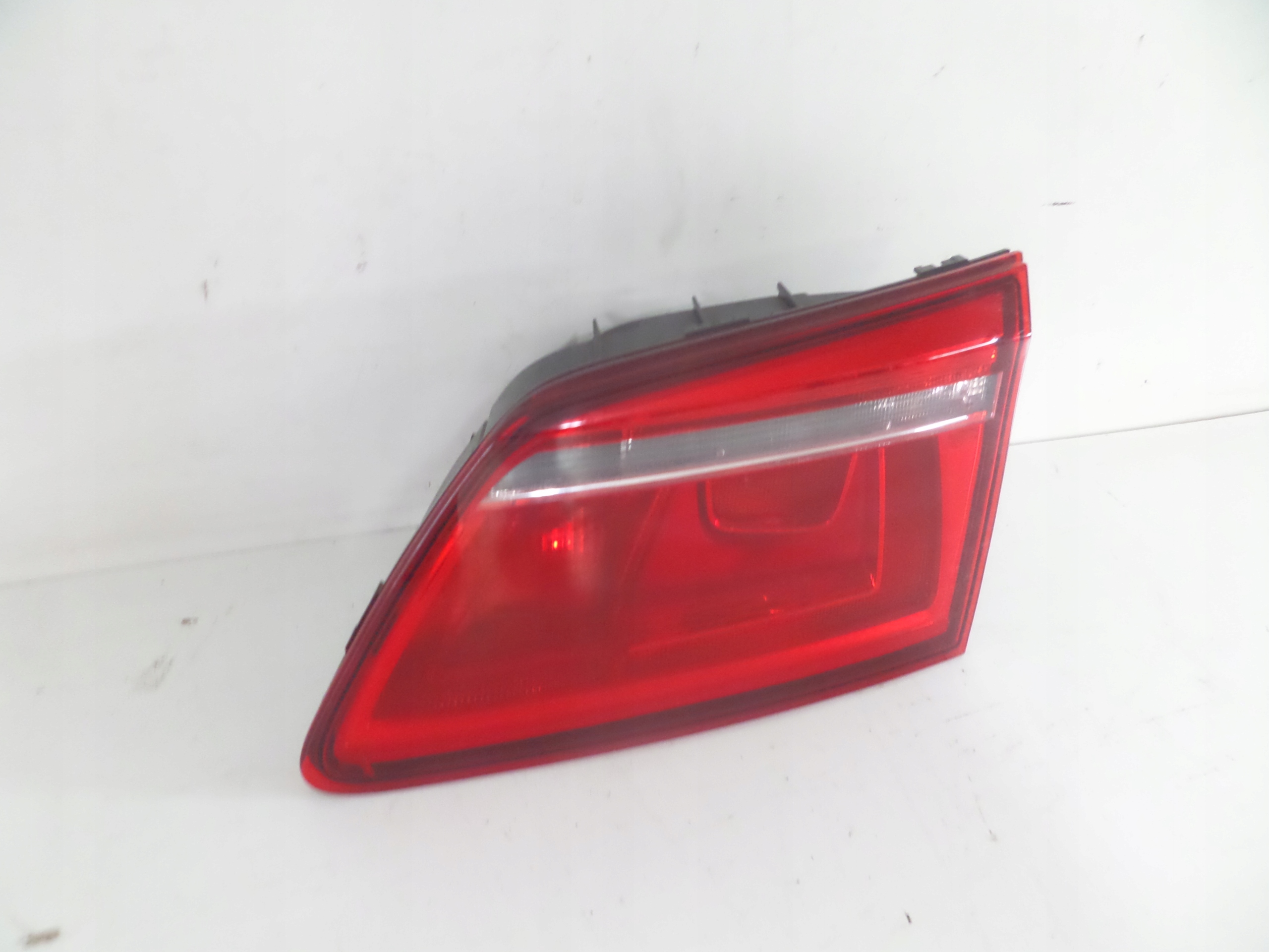 PRAVE ZADNE SVETLO VW GOLF SPORTSVAN 13-