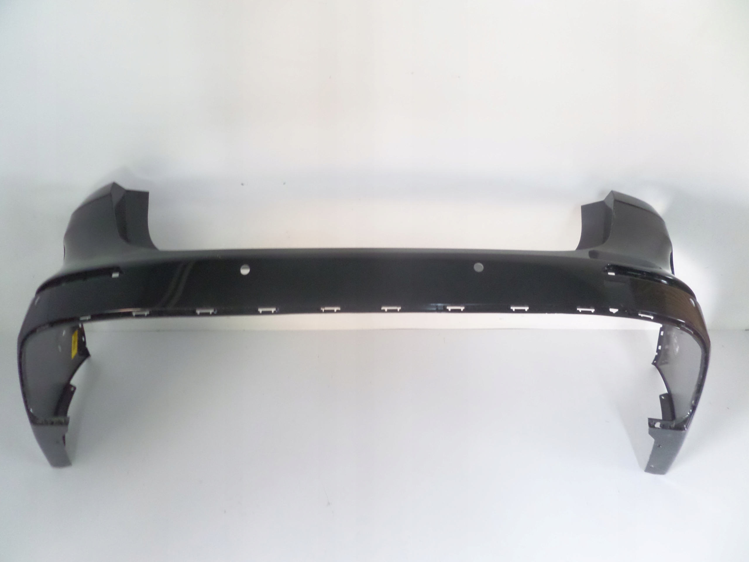 ZADNÝ NÁRAZNÍK BMW 2 F44 19-