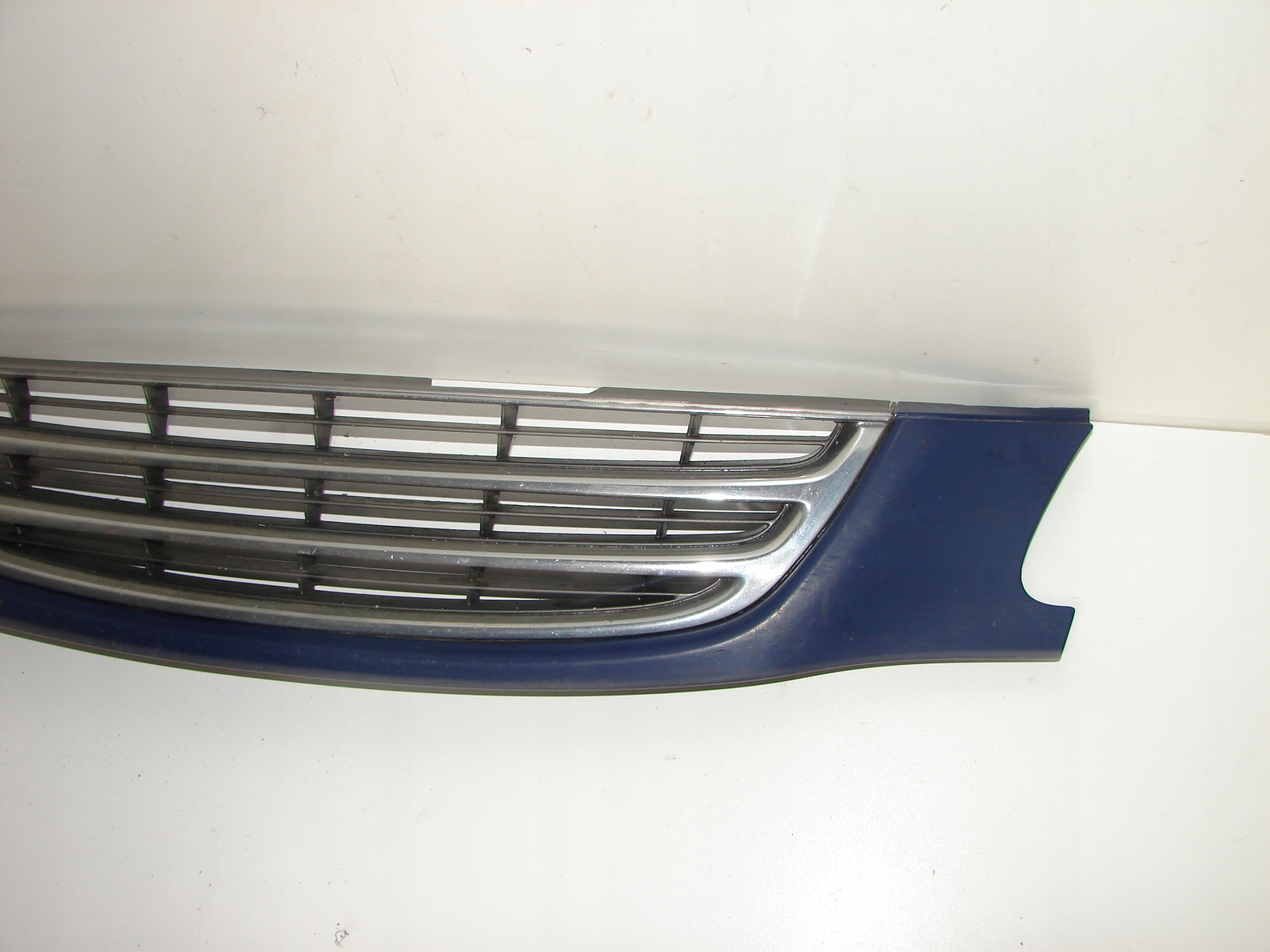 MRIEZKA LISTA TOYOTA AVENSIS T22 97-99