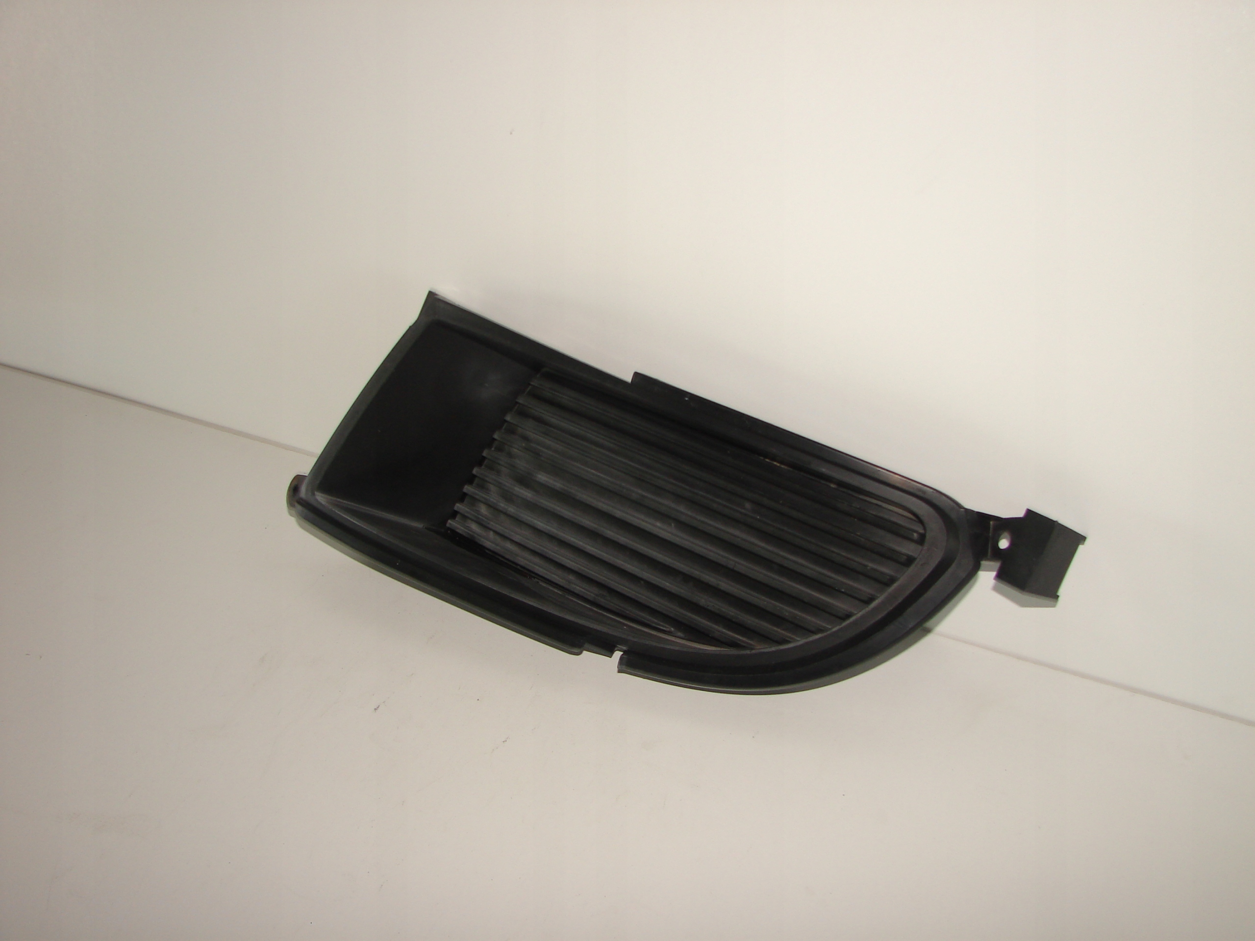 LAVA LISTA MRIEZKA MITSUBISHI LANCER VII 03-05