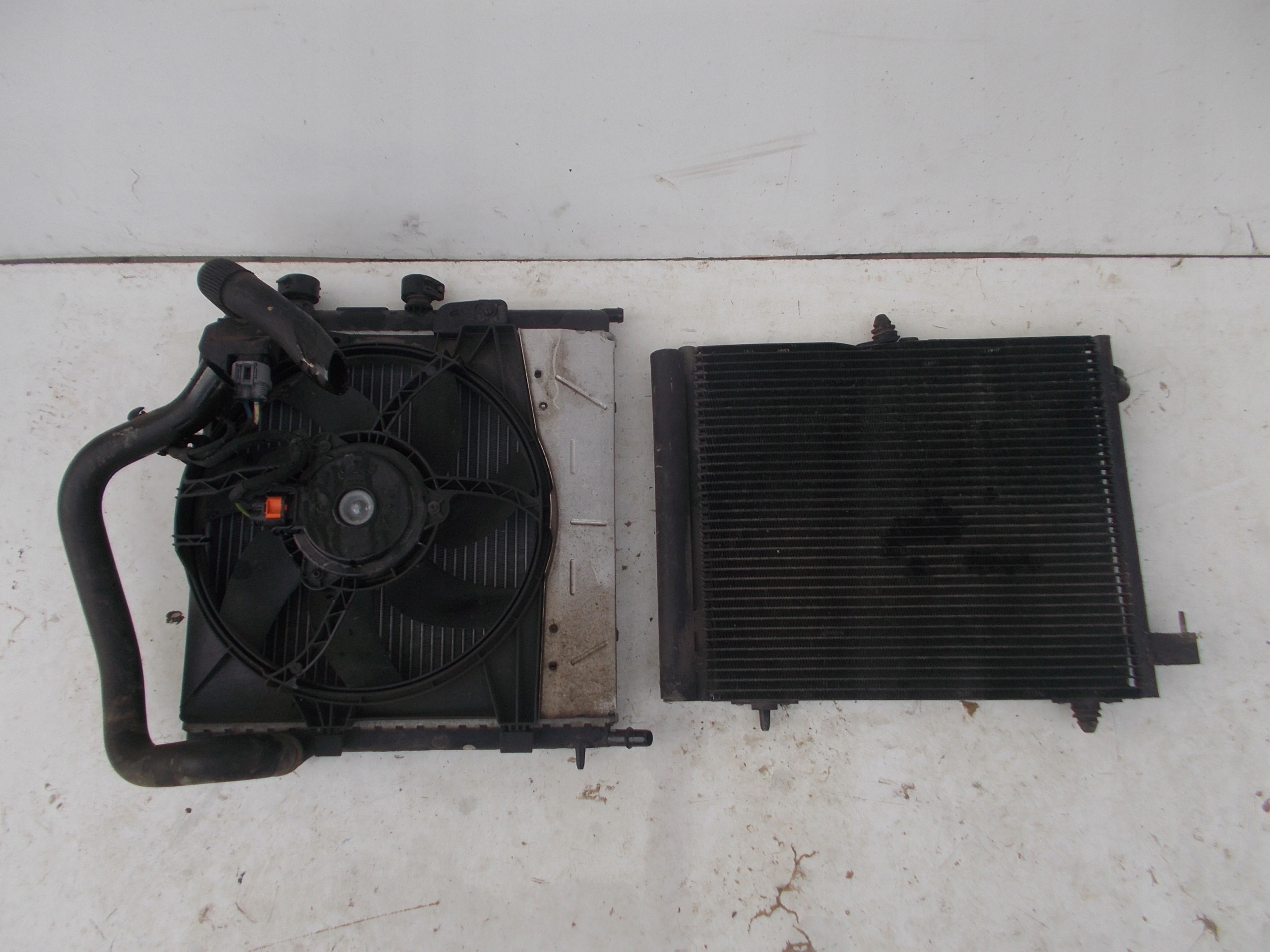 CHLADIC CHLADIČE VENTILATOR PEUGEOT 207 1.4