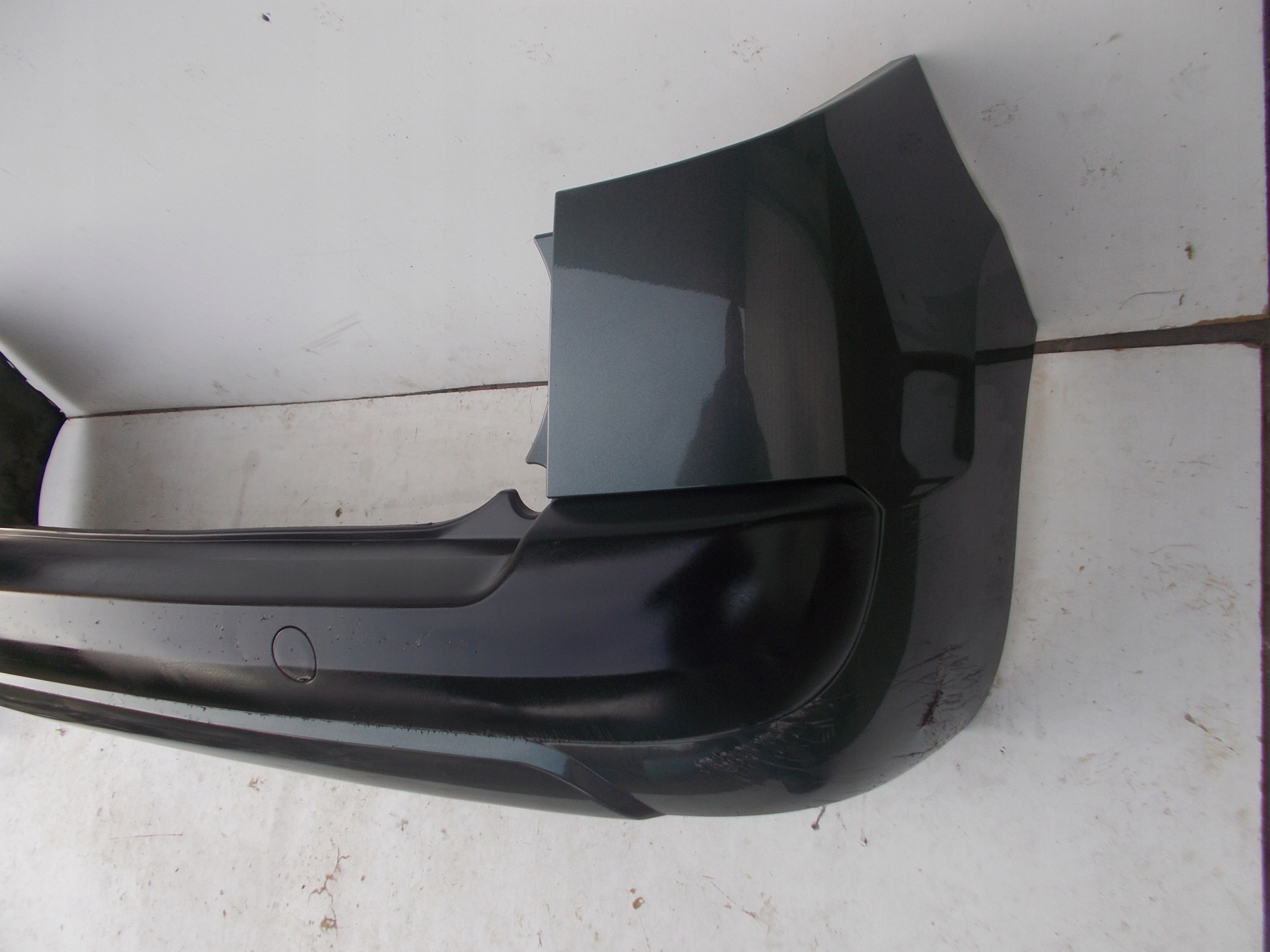 ZADNÝ NÁRAZNÍK PEUGEOT 207 SW KOMBI