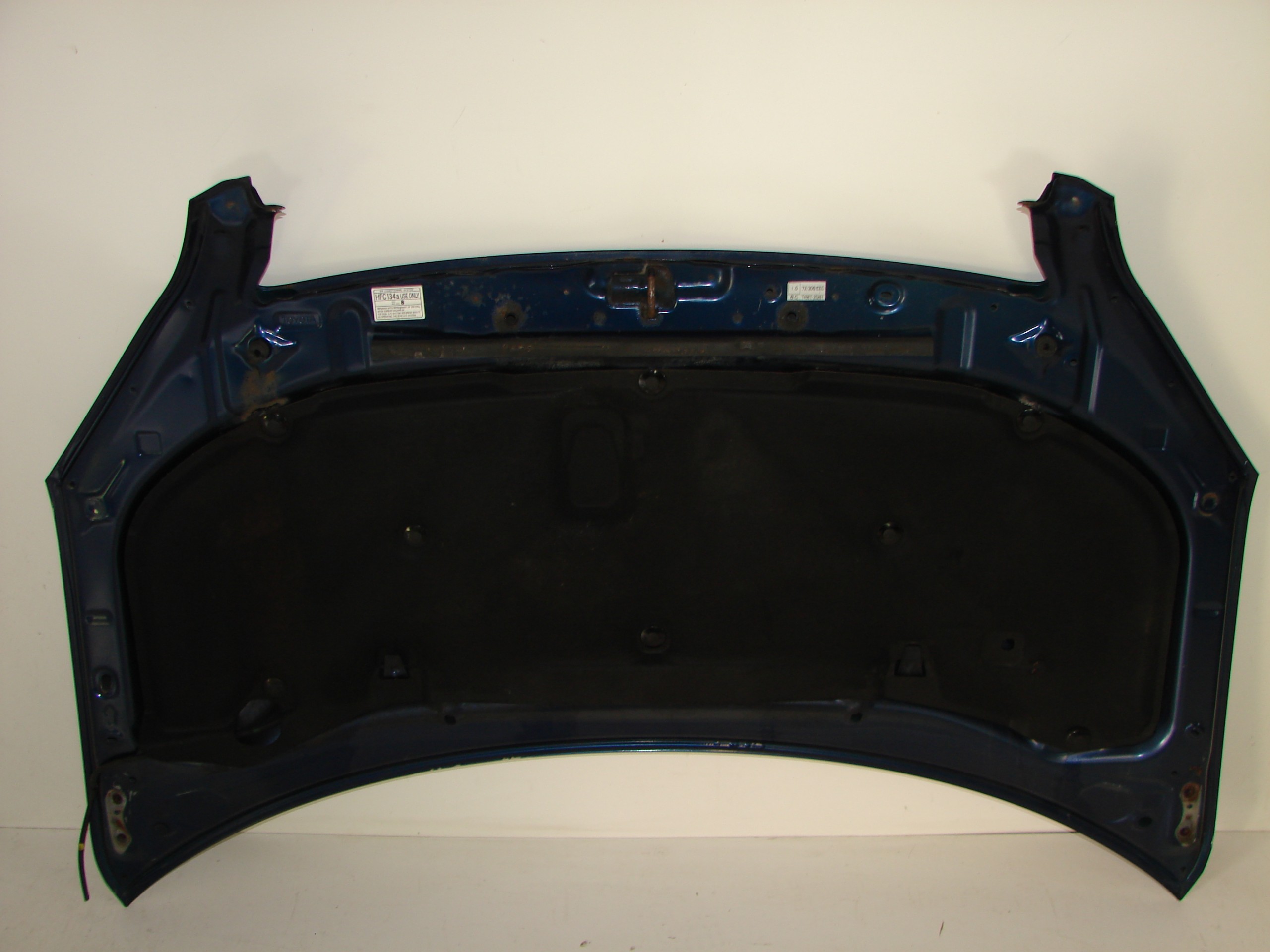 PREDNÁ KAPOTA TOYOTA AVENSIS VERSO 01-04