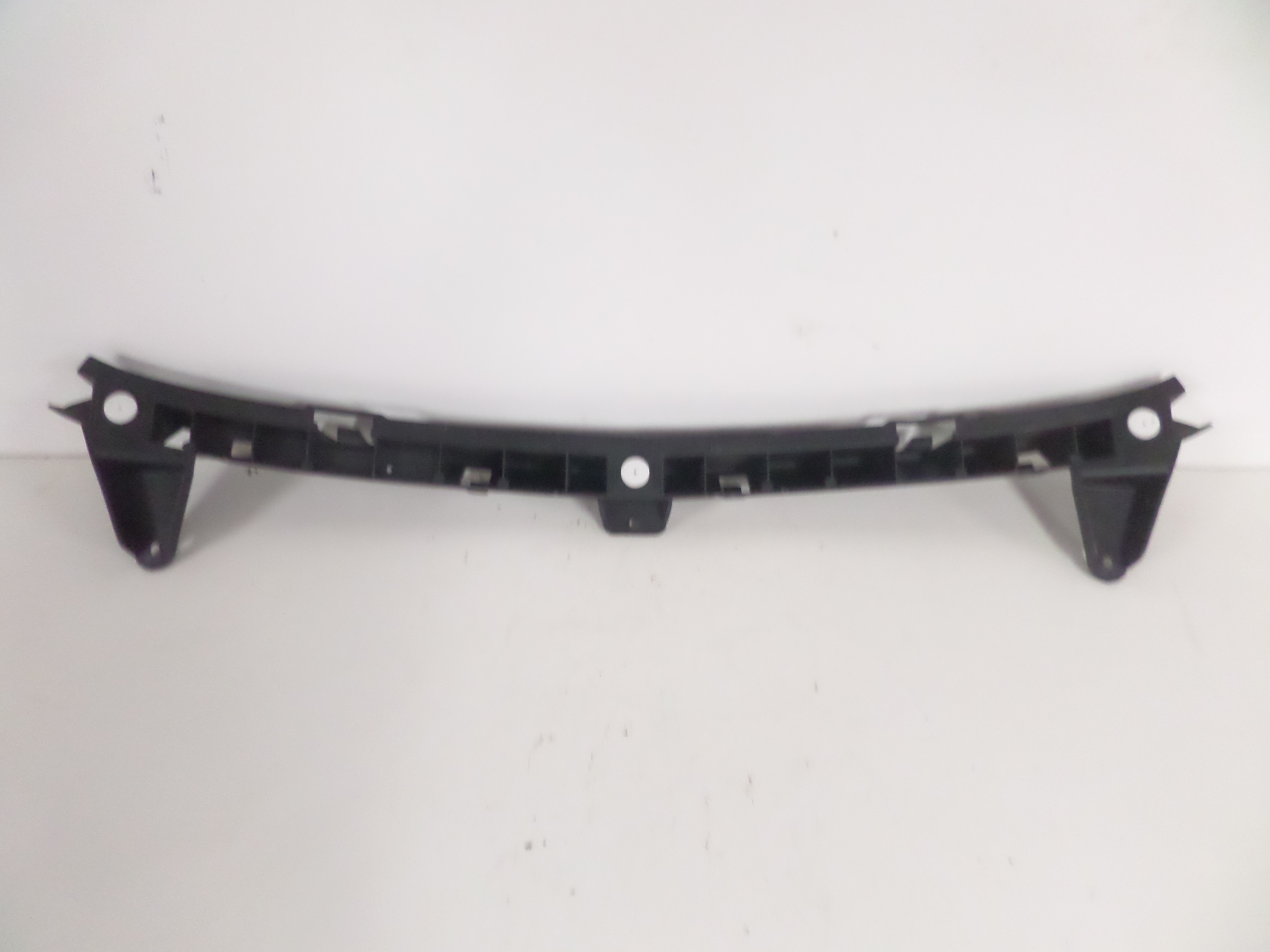 ZADNY DRZIAK OPEL CORSA D 06-