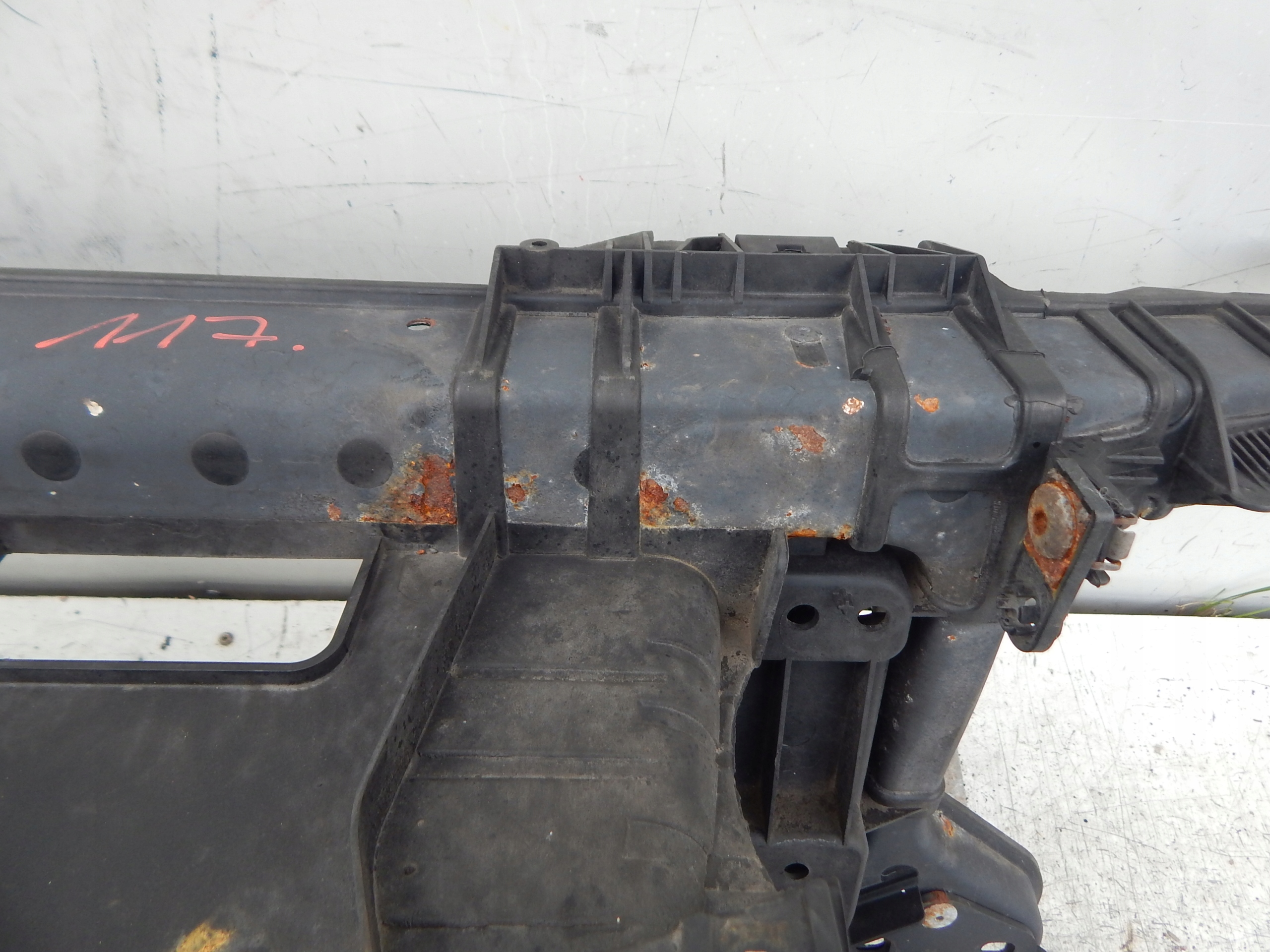 BMW 1 E81 E82 E87 PREDNE CELO