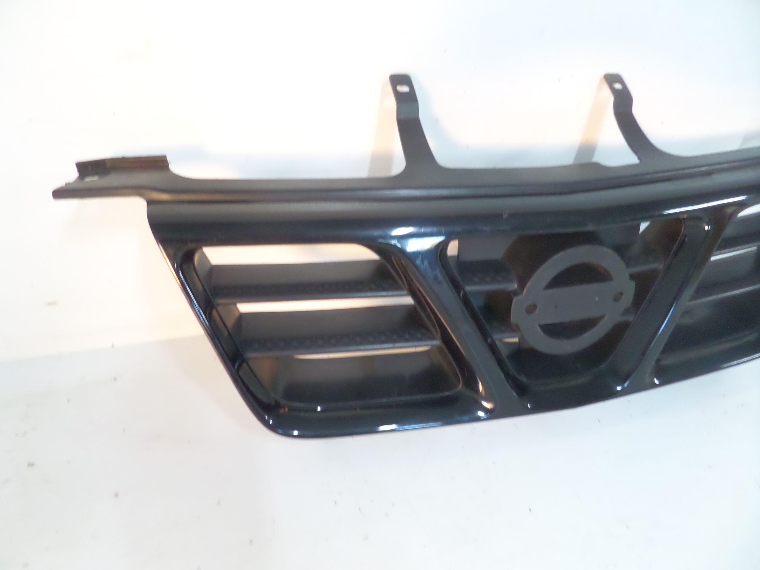 MRIEZKA LISTA NISSAN X-TRAIL X TRAIL T30 01-