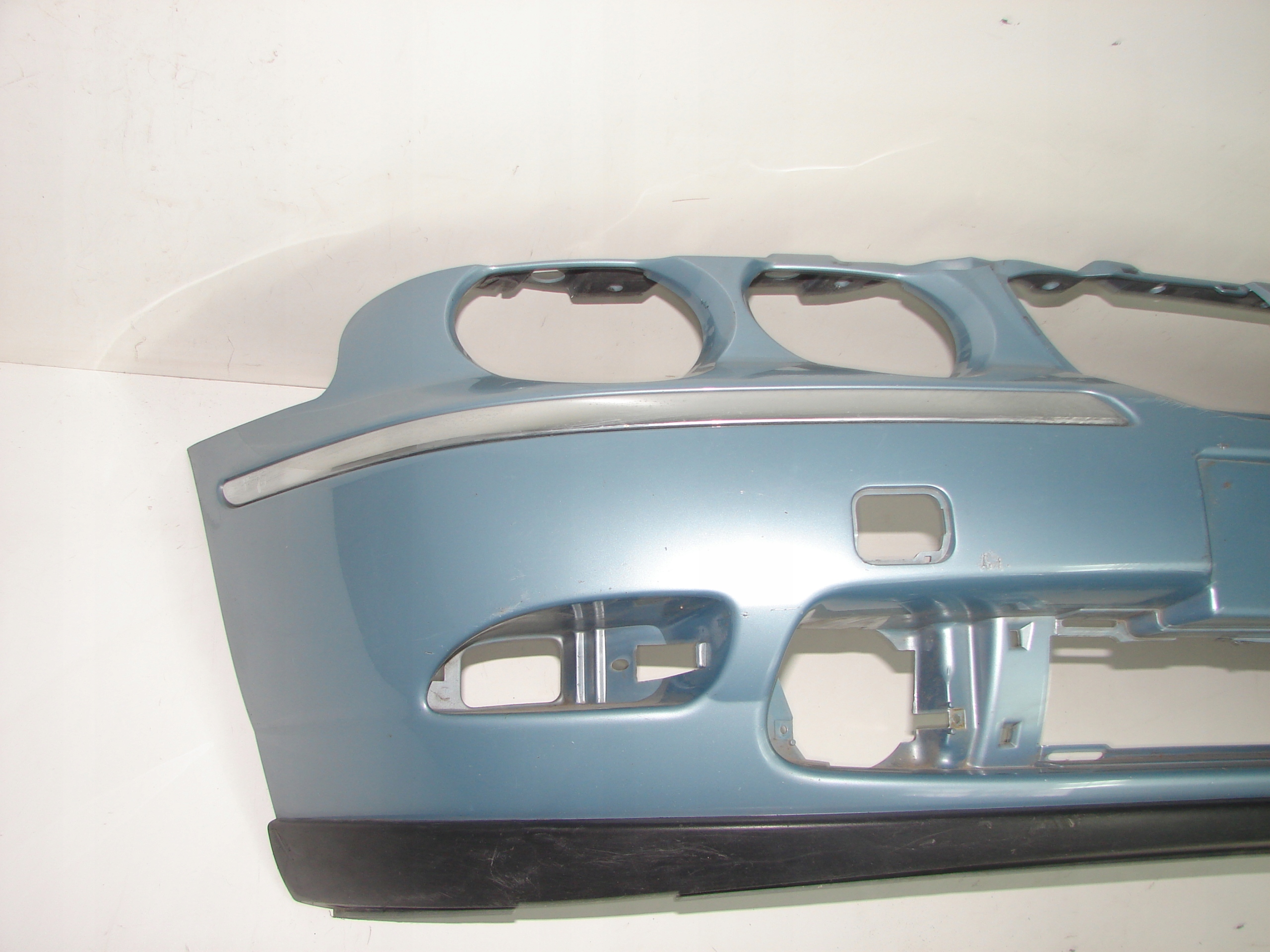 PREDNÝ NÁRAZNÍK ROVER 75 99-04