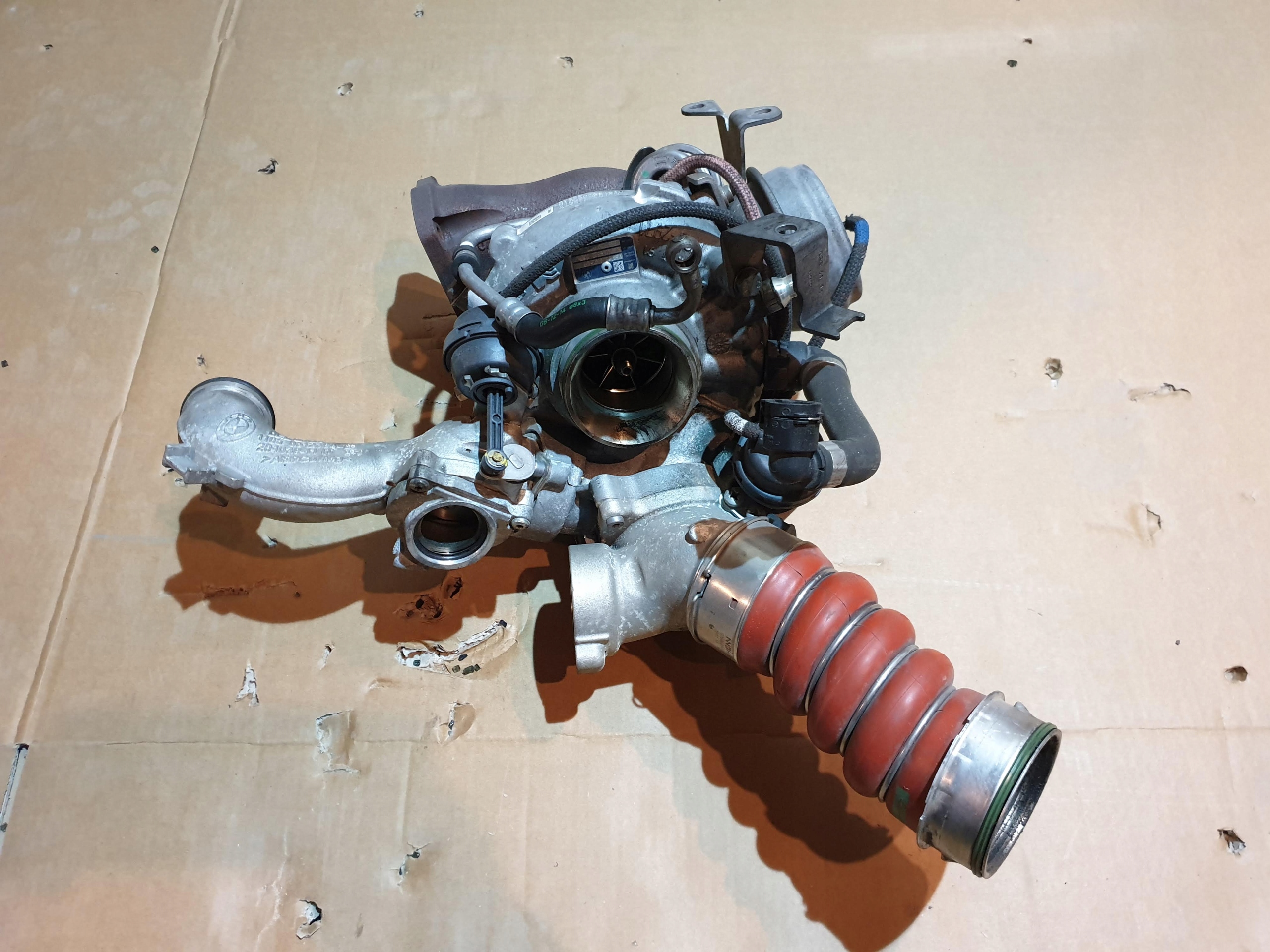 BMW f15 X5 4.0 d TURBO 8508082