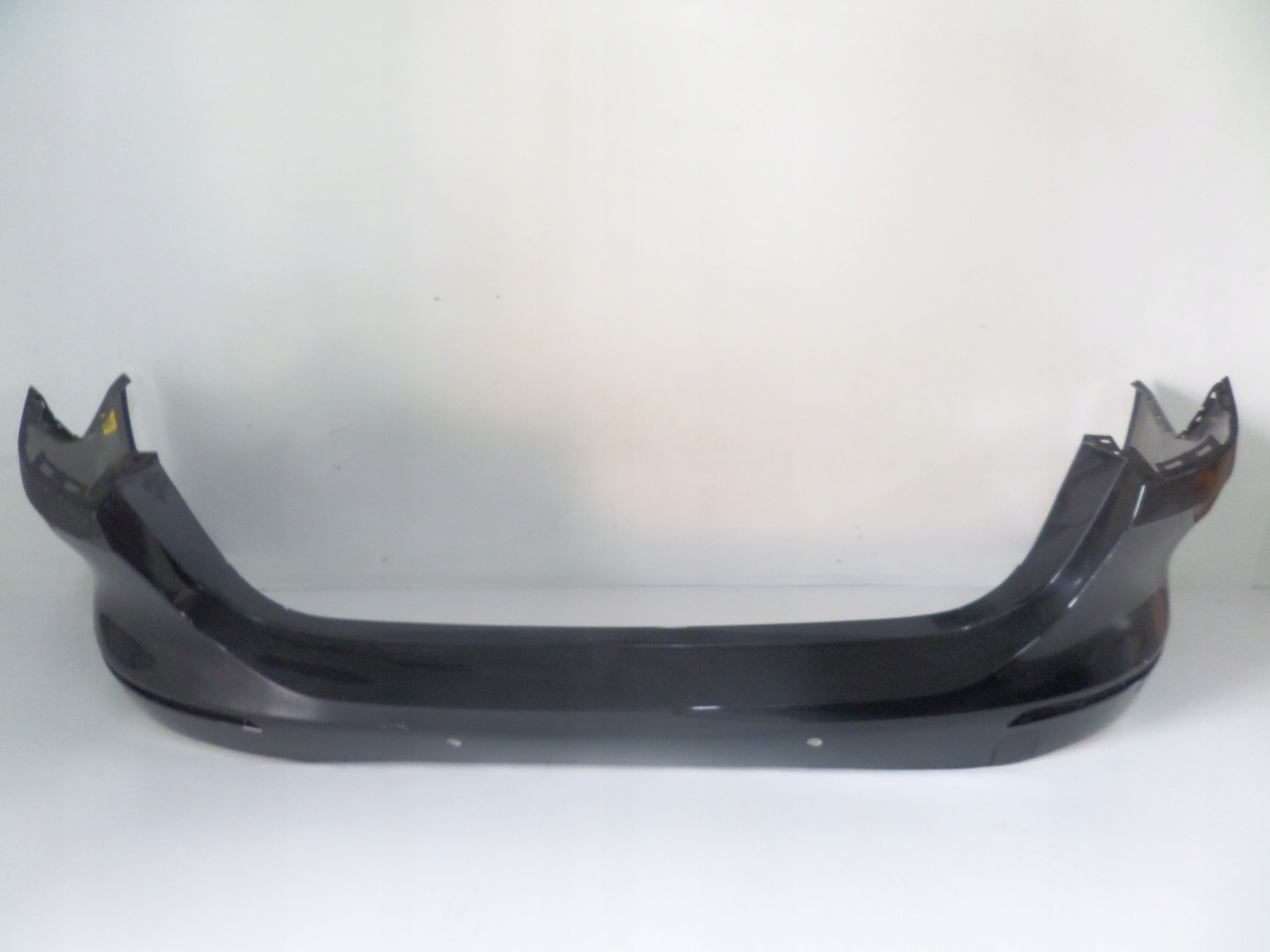ZADNÝ NÁRAZNÍK BMW 2 F44 19-