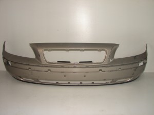 PREDNÝ NÁRAZNÍK VOLVO V70 00-04 PREDNÝ NÁRAZNÍK VOLVO V70 00-04