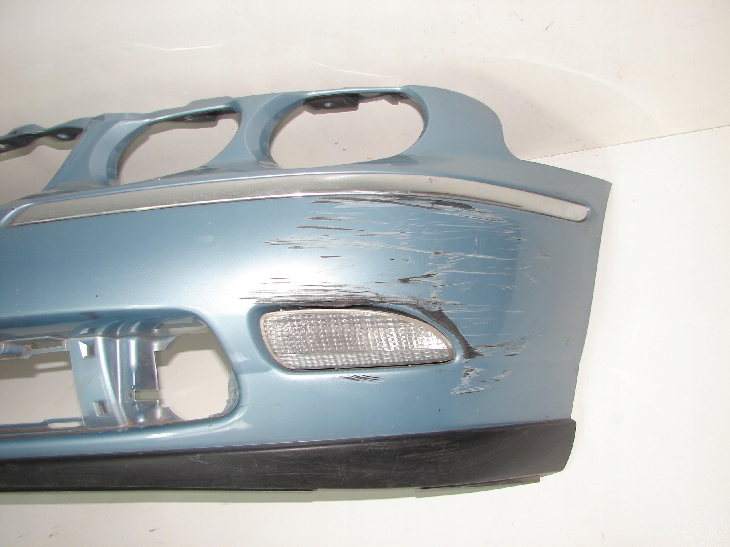 PREDNÝ NÁRAZNÍK ROVER 75 99-04