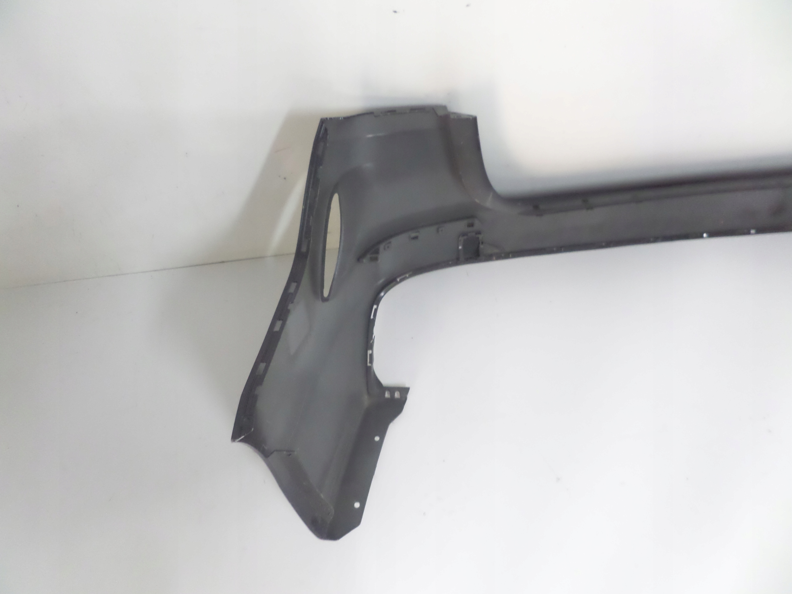 ZADNÝ NÁRAZNÍK BMW 2 F44 19-