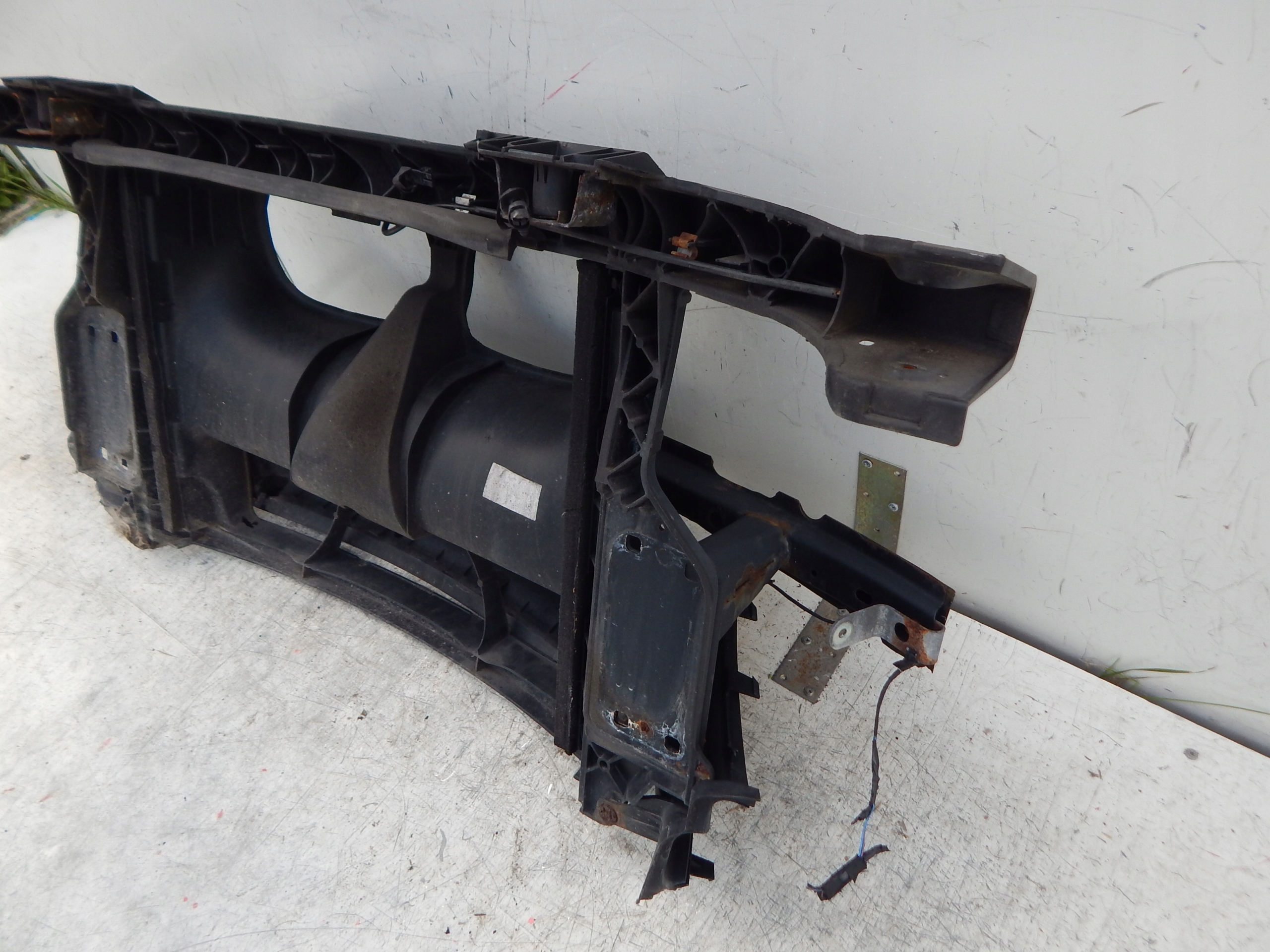 BMW 1 E81 E82 E87 PREDNE CELO