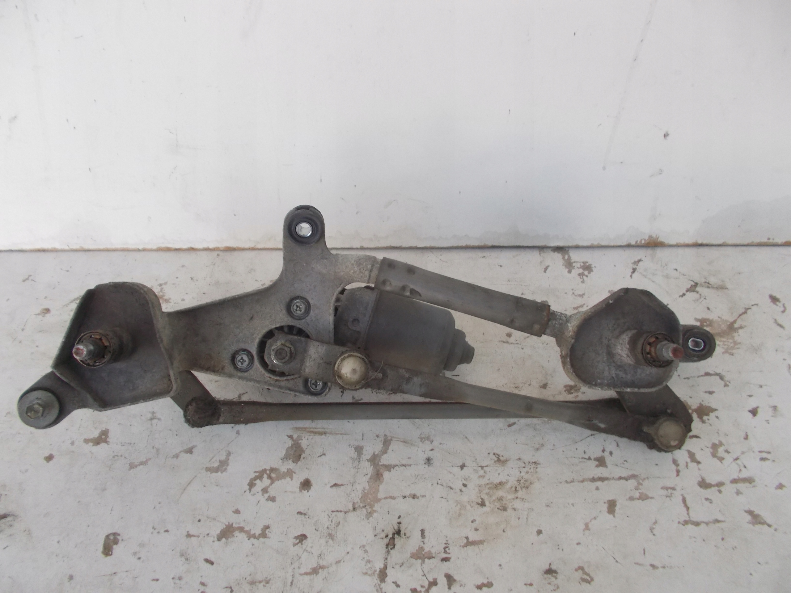 MECHANIZMUS STIERACOV FIAT SEDICI SUZUKI SX4