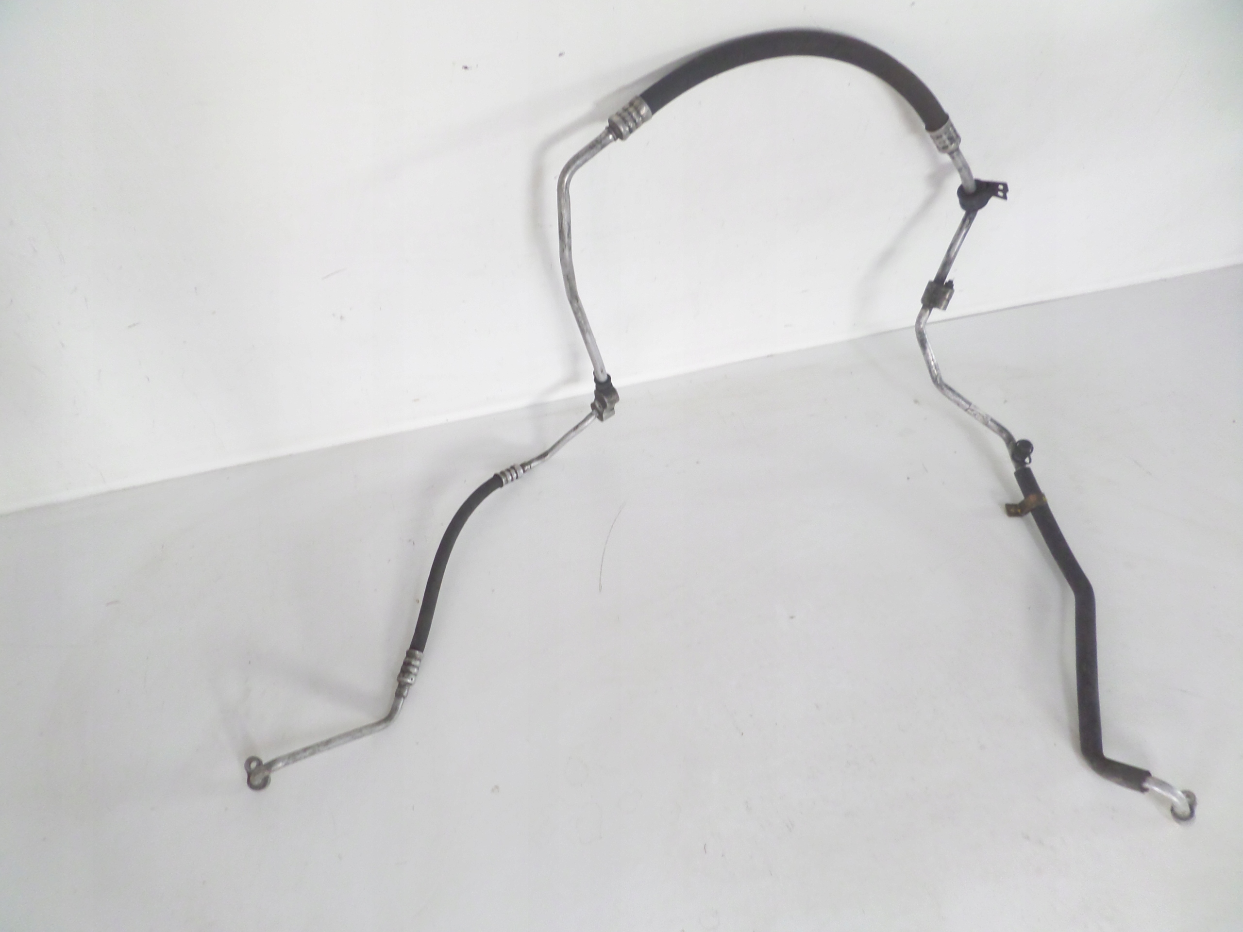 HADICA TRUBKA KLIMATIZACIE VOLVO S40 V40 95-03