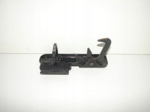 ZAMOK PREDNEJ KAPOTY VW GOLF V 03- HB ZAMOK PREDNEJ KAPOTY VW GOLF V 03- HB