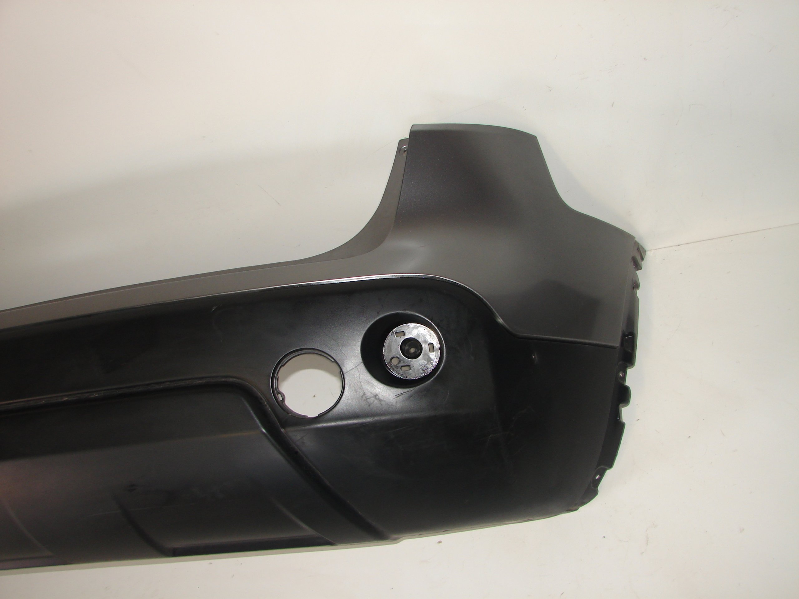 ZADNÝ NÁRAZNÍK NISSAN QASHQAI 06-09