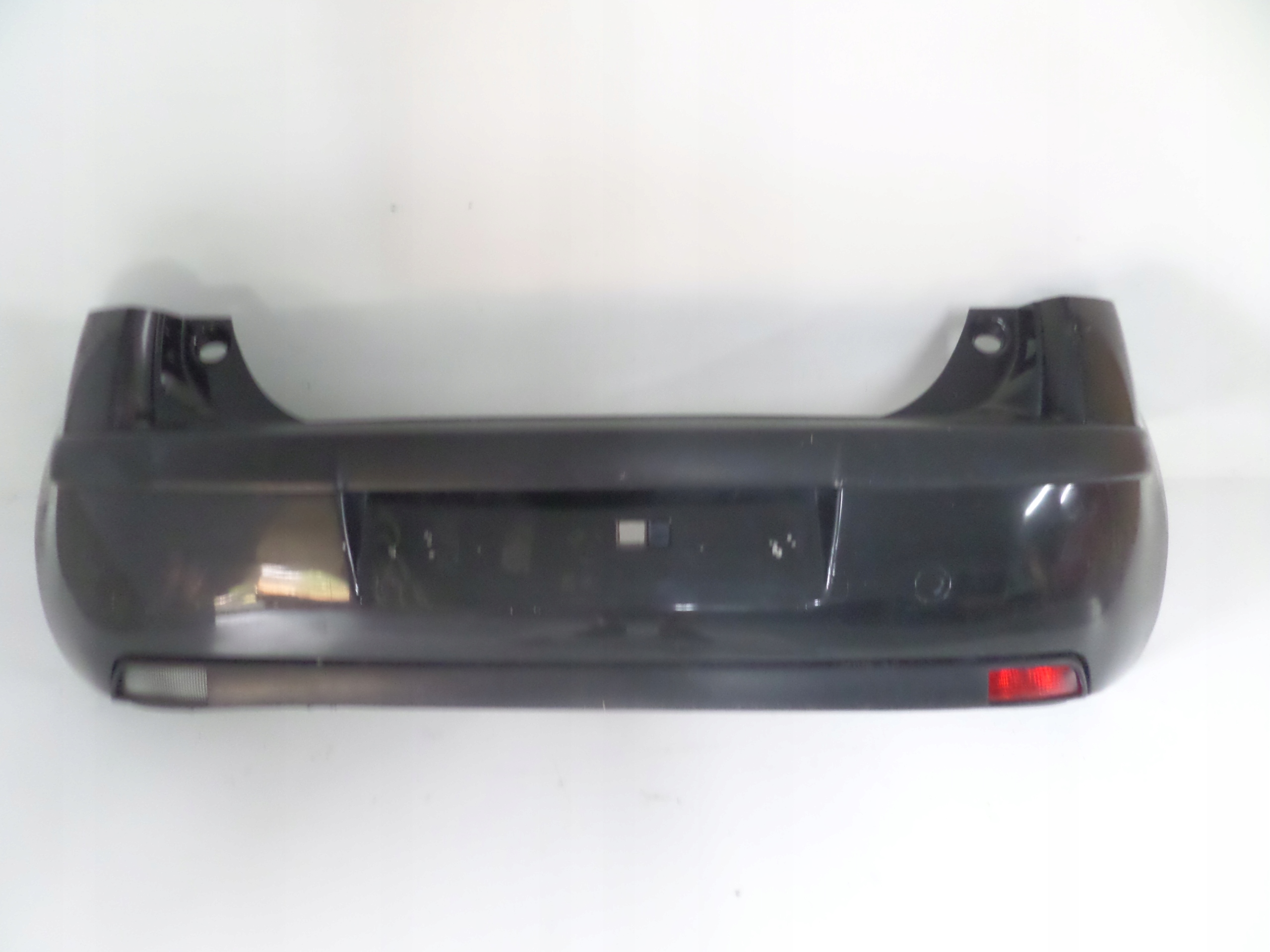 ZADNÝ NÁRAZNÍK CITROEN C4 04-08 5DVERE