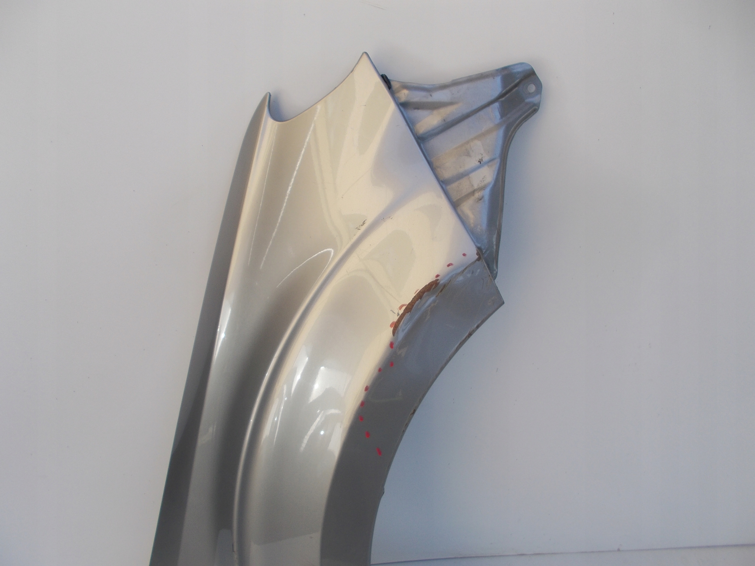 PRAVY PREDNY BLATNIK SUBARU FORESTER 08-